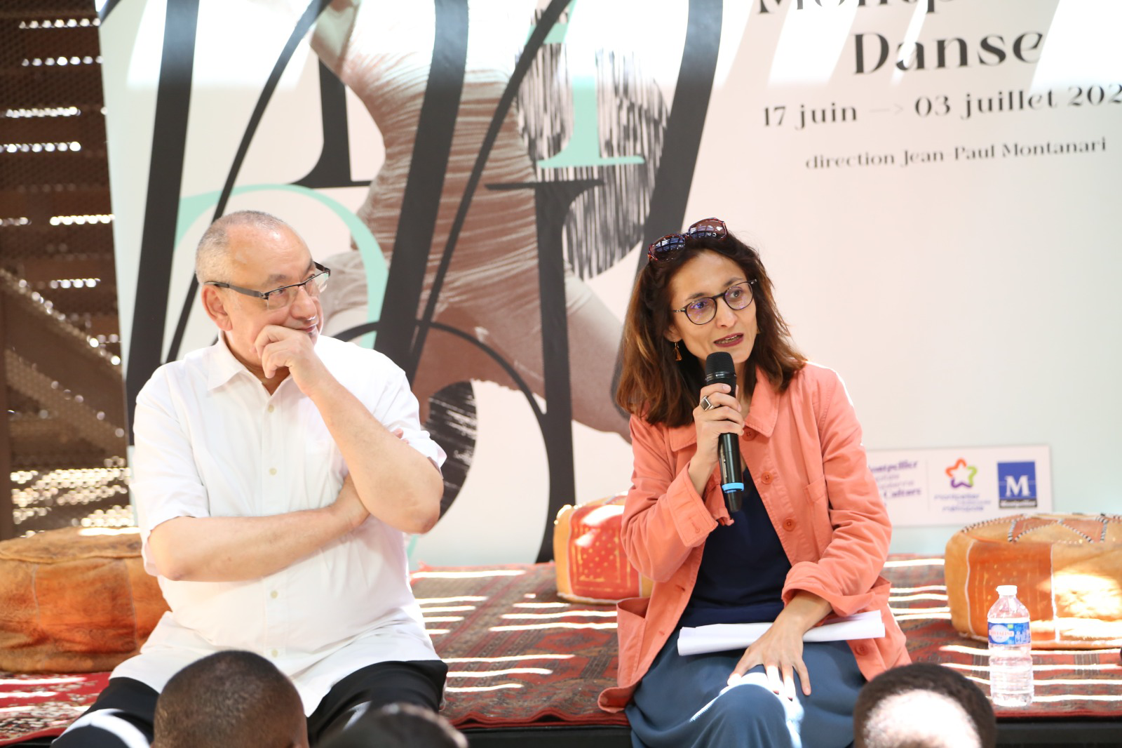 HdH élabore et participe à des échanges afin d'offrir un espace de dialogue entre artistes, publics, partenaires et habitants de Marseille
